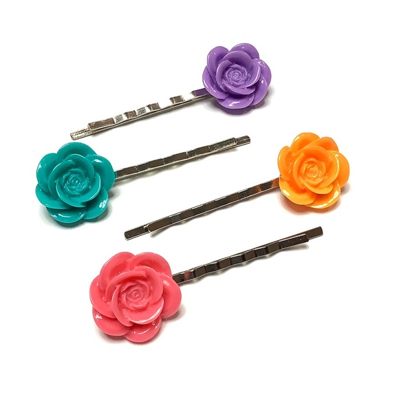 Baubl’d Accessories - Set of 4 - Flower Hair Pins / Bobby Pins / Barette
